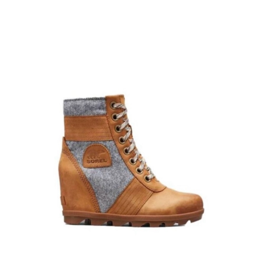 Sorel Women's Tan and Gray Lace-Up Boots